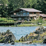 543-2 Waterfront Inn (The Cottage)